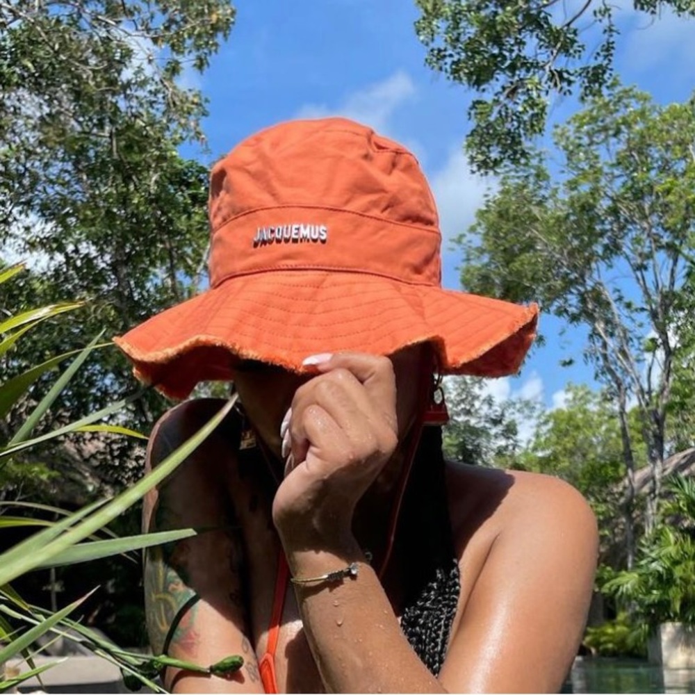 JACQUEMUS Le Bob Artichaut
